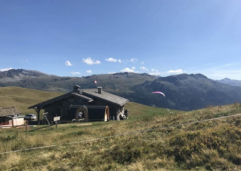 Refuge de la Croix de Pierre