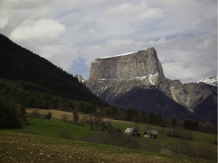 Trièves au pied du Mont Aiguille